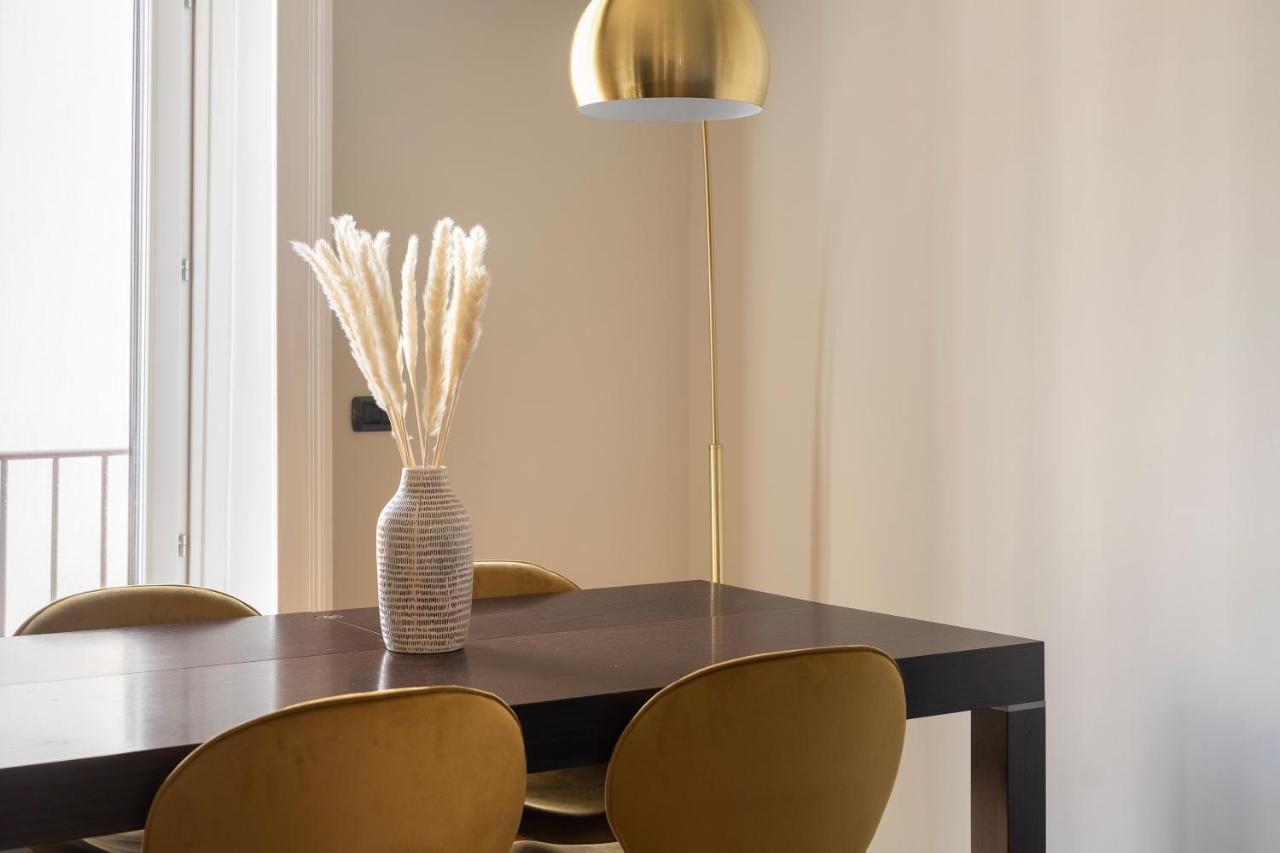 Santa Tecla Living Faravelli 4 Apartment Milano Ngoại thất bức ảnh