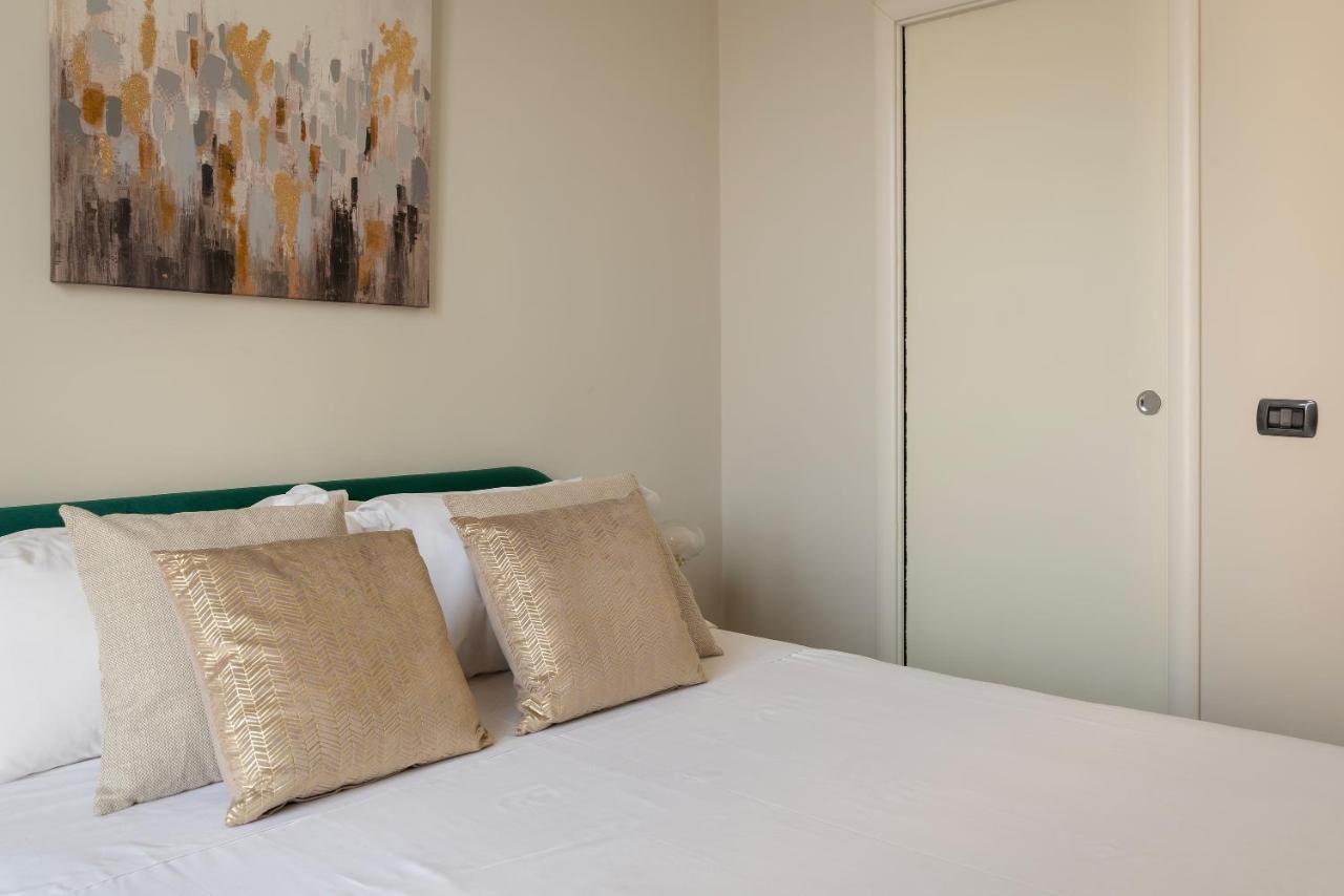 Santa Tecla Living Faravelli 4 Apartment Milano Ngoại thất bức ảnh