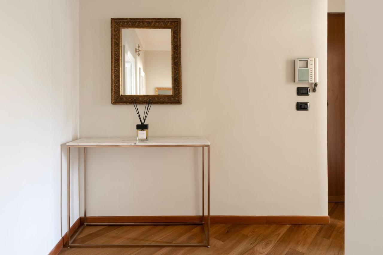 Santa Tecla Living Faravelli 4 Apartment Milano Ngoại thất bức ảnh